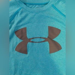 Blue athletic long sleeve shirt